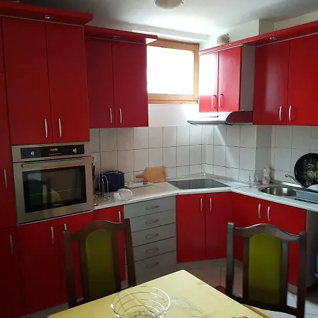 Guest house Sobe Stara Kaldrma Tuzla